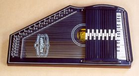 Autoharp 1930 ; Copyright de l'image : Folkharp.com
