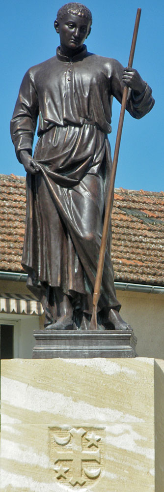 Statue de St Gèns à Monteux